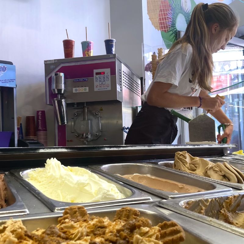 Eis lekkernijen van Ijssalon de Mient in Hoorn